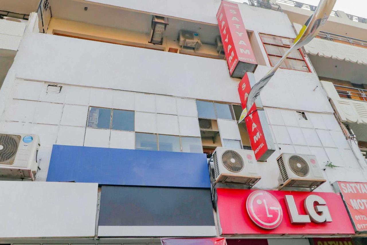 Chandīgarh Hotel O Sameer Residency מראה חיצוני תמונה