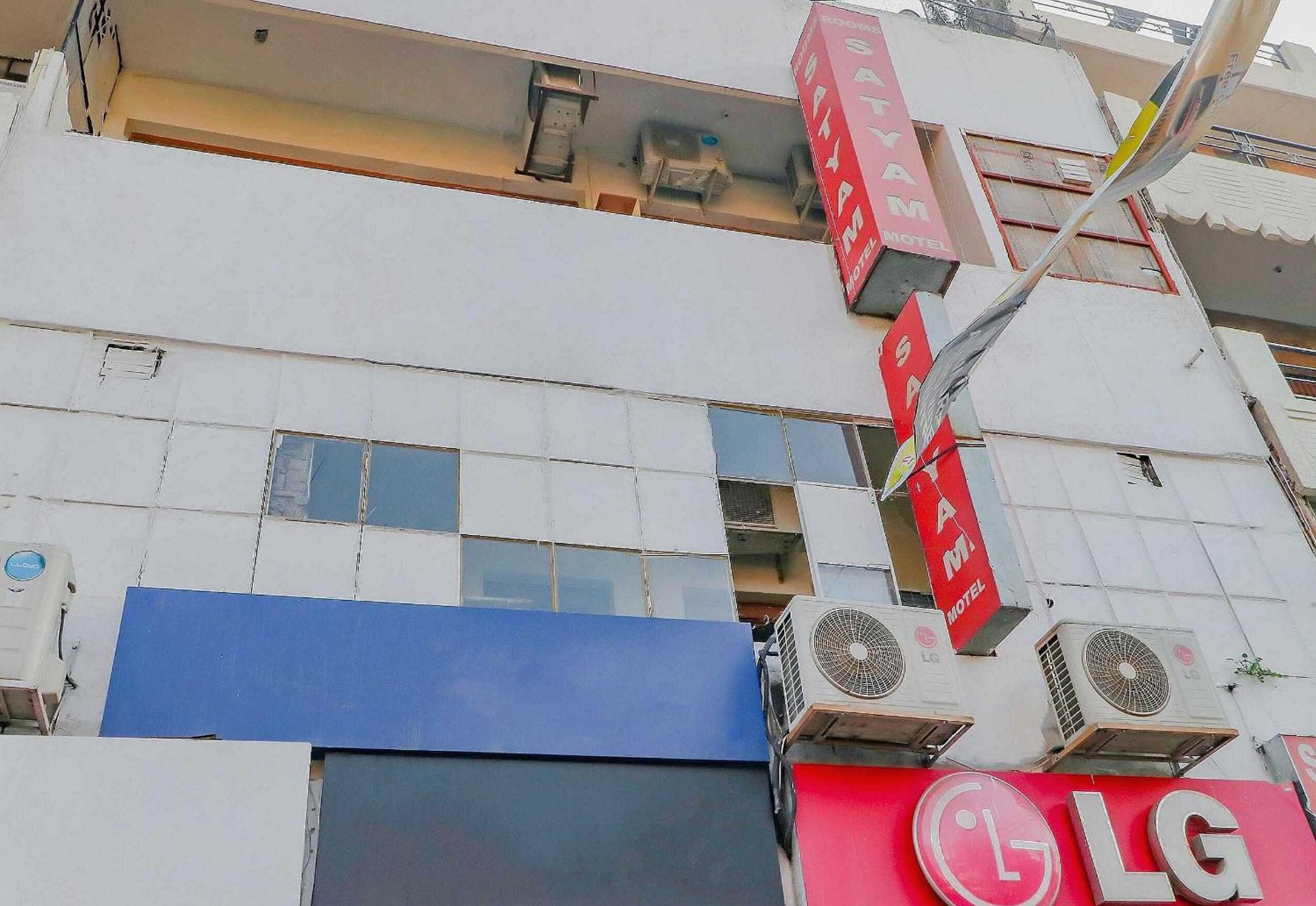 Chandīgarh Hotel O Sameer Residency מראה חיצוני תמונה